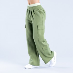 DFYNE Lanyi Edit Wide Leg Cargo Jogginghose Damen Tiefesgrün | 950IRTVND
