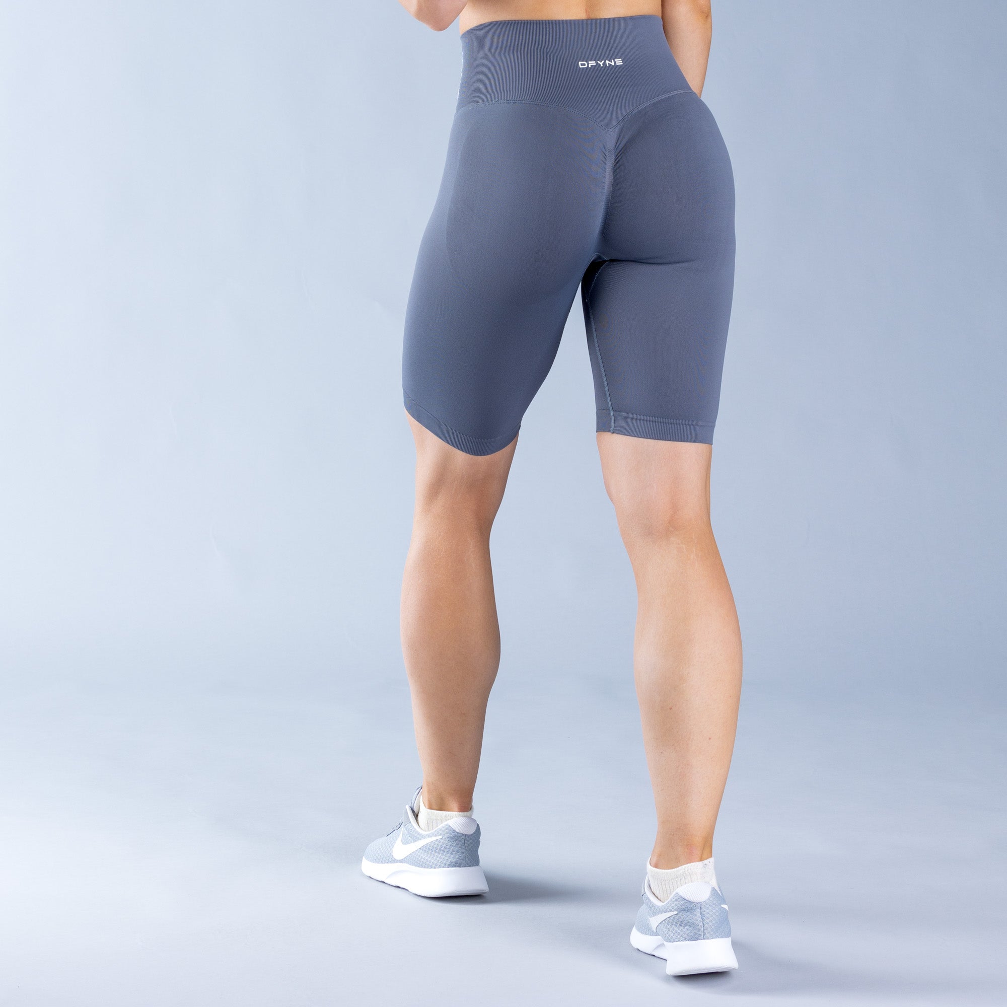 DFYNE Dynamic Kurze Hose Damen Dunkelgrau | 936GSENLW