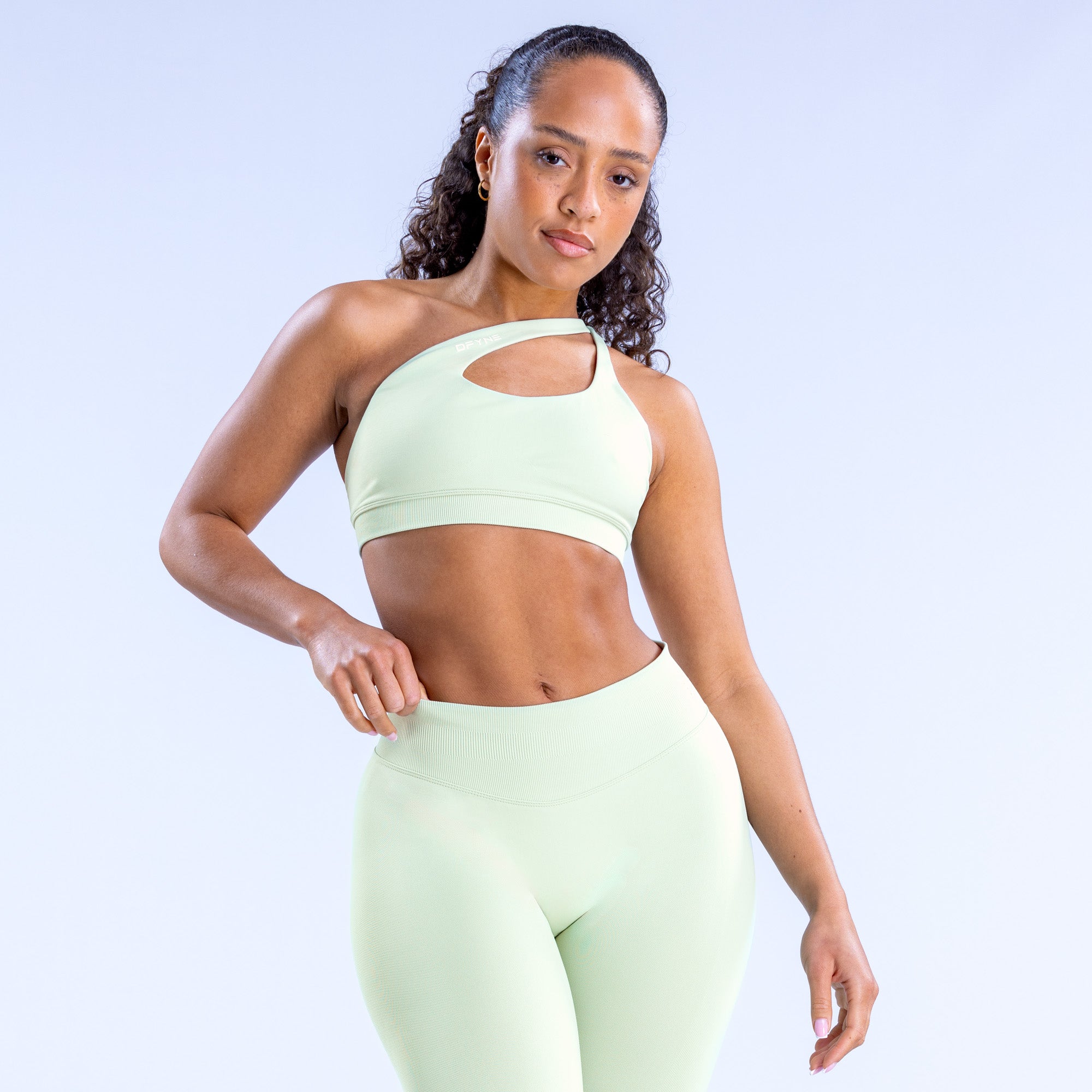 DFYNE Impact Asymmetric Sport BH Damen Grün | 031GTOCSR