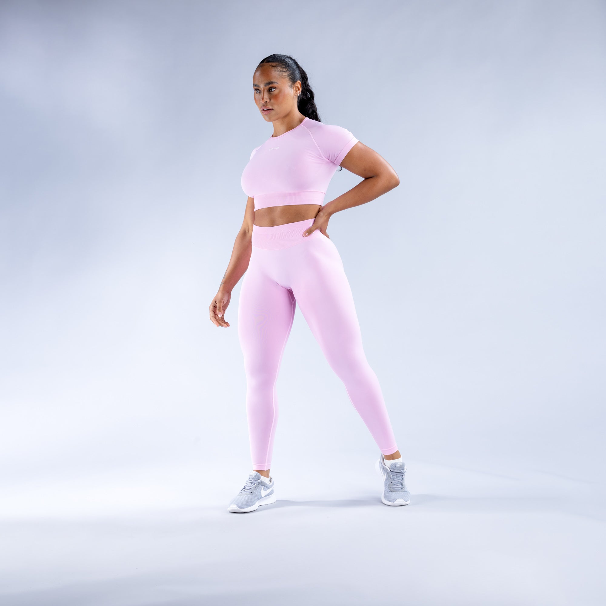 DFYNE Impact Crop Oberteil Damen Hellrosa Rosa | 562HFRWIM