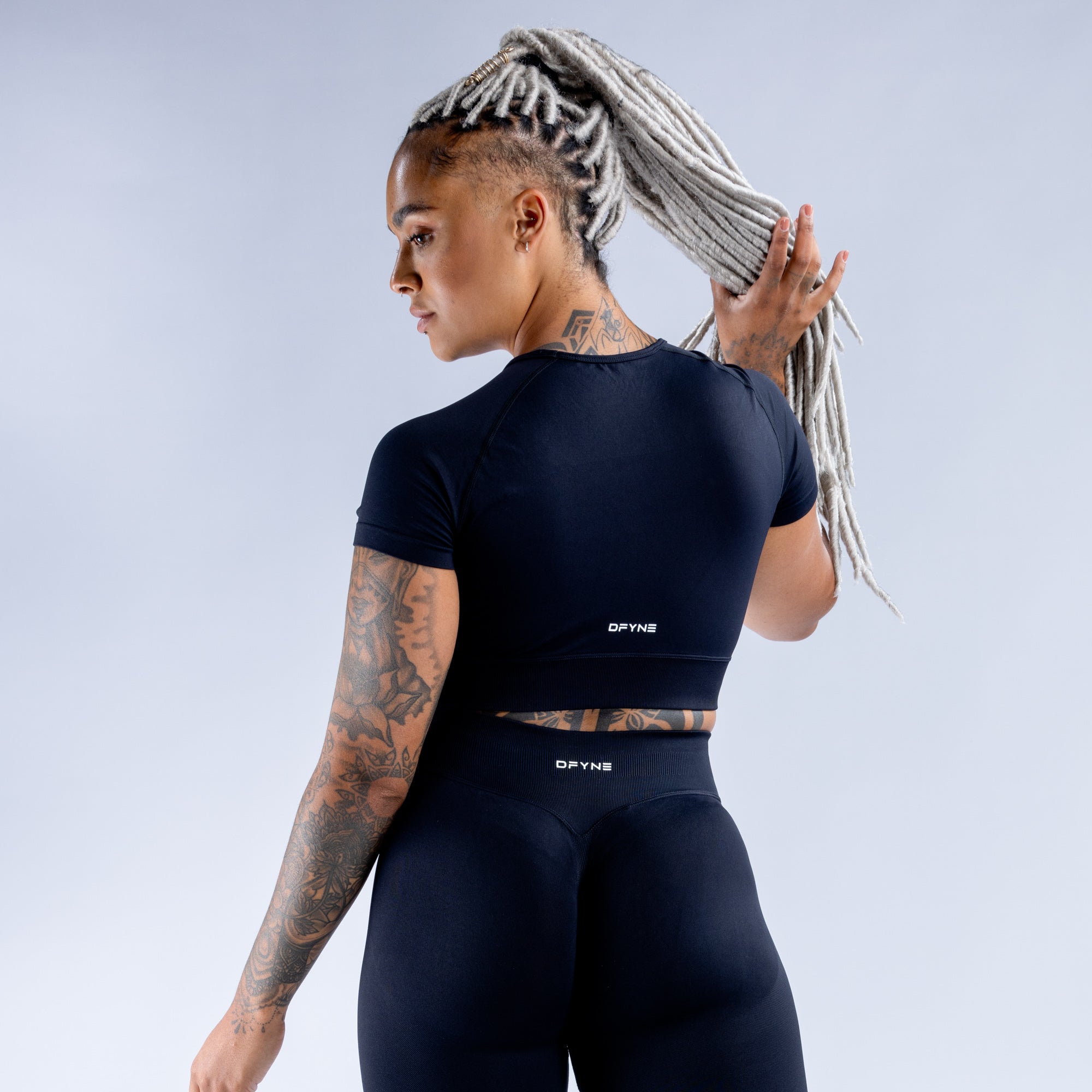 DFYNE Impact Crop Oberteil Damen Schwarz | 063GADRXF