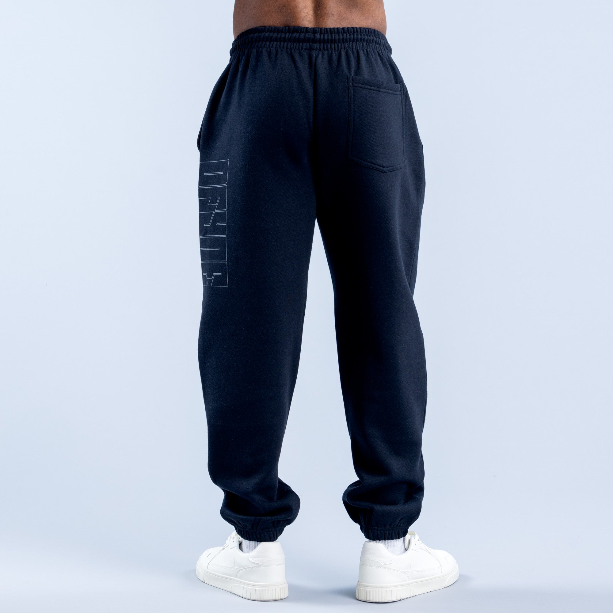 DFYNE Recharge Graphic Jogginghose Herren Schwarz | 576QOXNDA